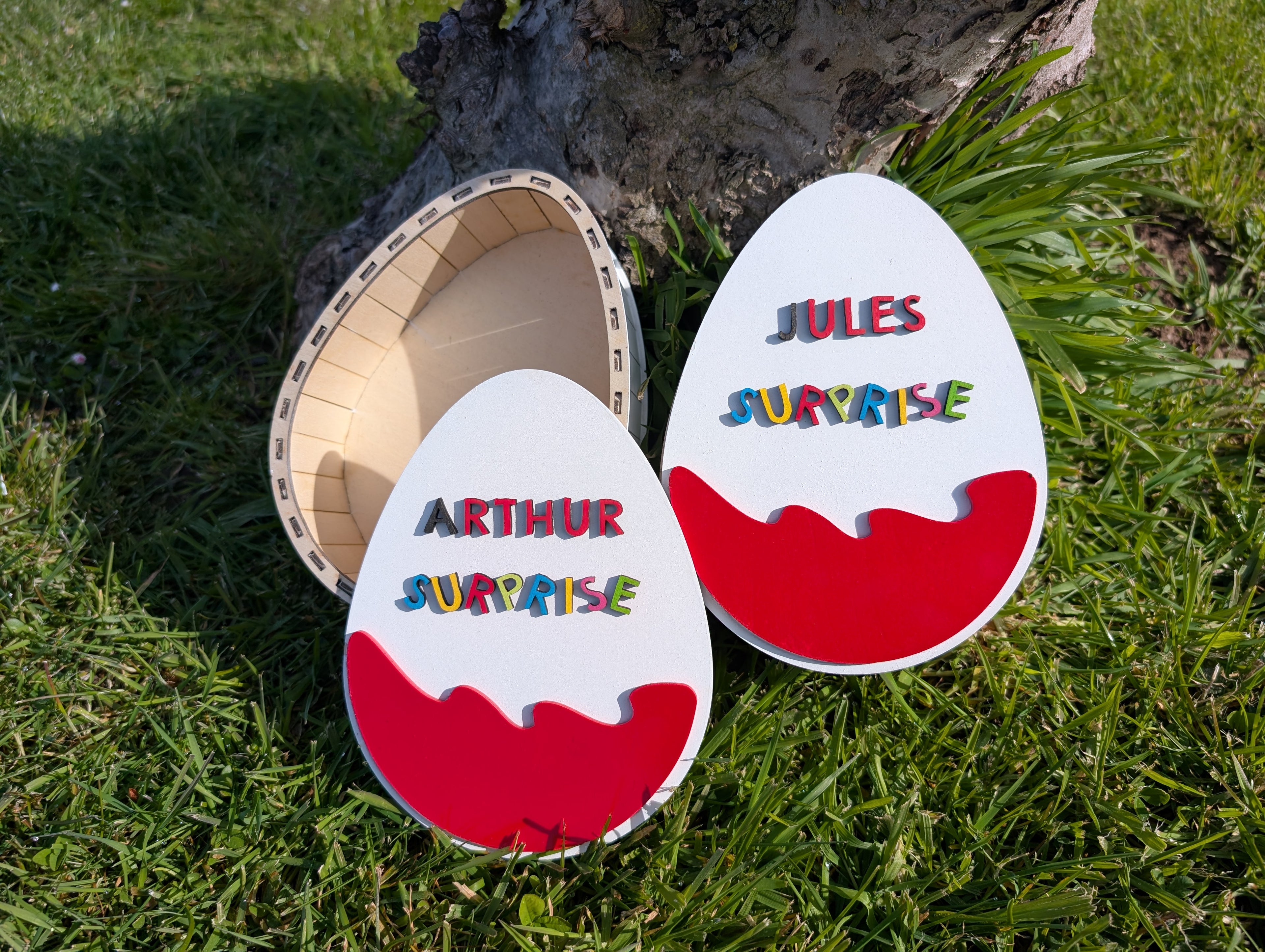Œuf surprise personnalisé en bois